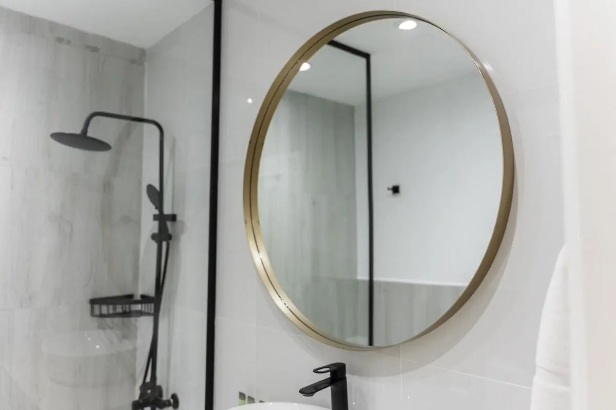 Premium 1-Bedroom Apartment In Dubai Marina