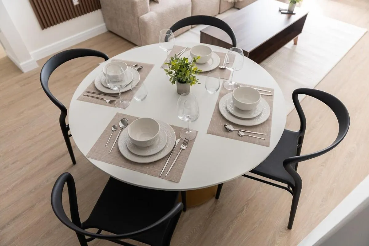 Premium 1-Bedroom Apartment In Dubai Marina